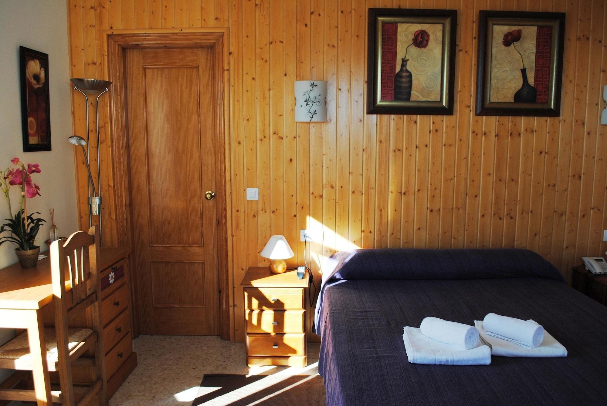 Hotel Maria Cristina La Cala Del Moral Екстериор снимка