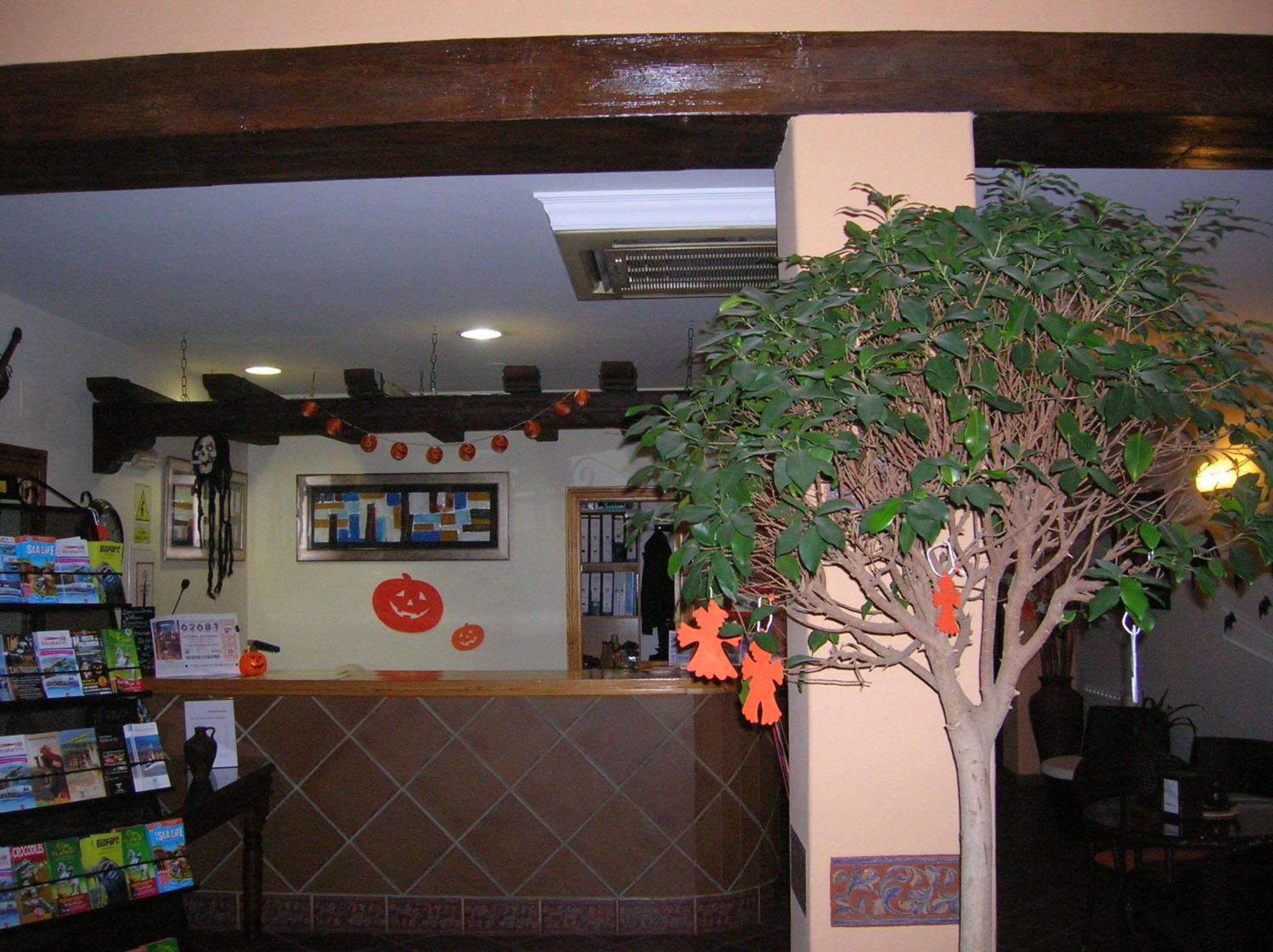 Hotel Maria Cristina La Cala Del Moral Екстериор снимка