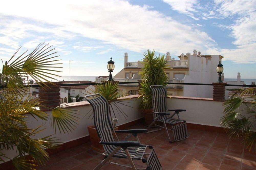 Hotel Maria Cristina La Cala Del Moral Екстериор снимка